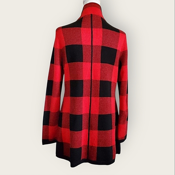 Adrienne Vittadini Buffalo Plaid Sweater - Picture 5 of 8